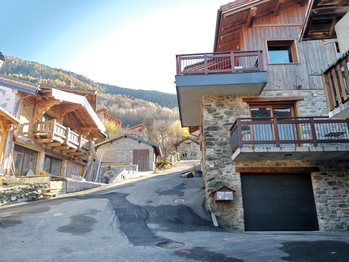 maison de village au pied des 3 Vallées Villarlurin Exterior foto